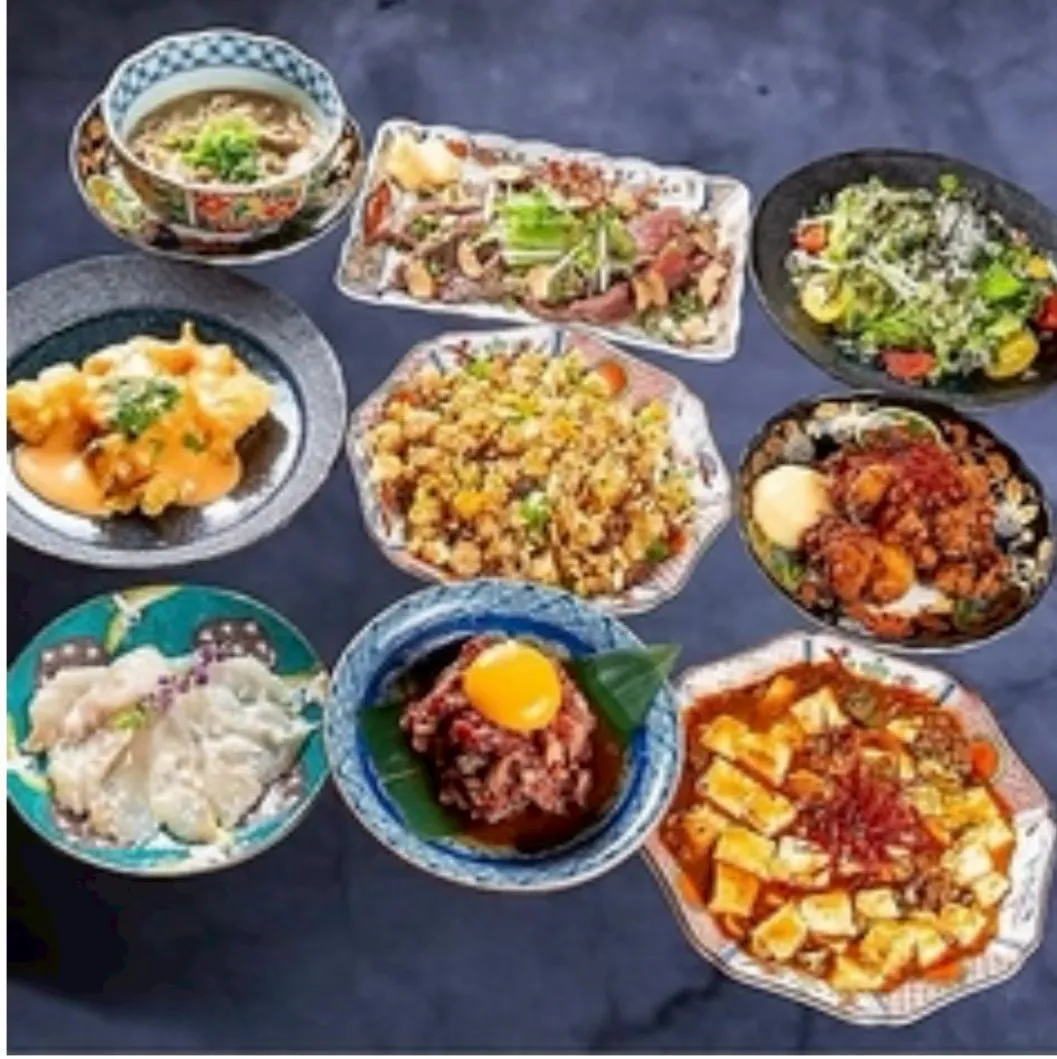 店主おすすめ【やまぐち松コース】2時間飲み放題付き！黒毛和牛炙りユッケ・たたき等全10品
